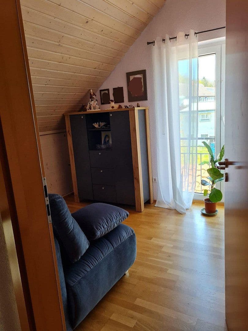 Prodej domu 130 m², pozemek 276 m², Tengen, Bádensko-Württembersko Prodej domu 130 m², pozemek 276 m², Tengen, Bádensko-Württembersko