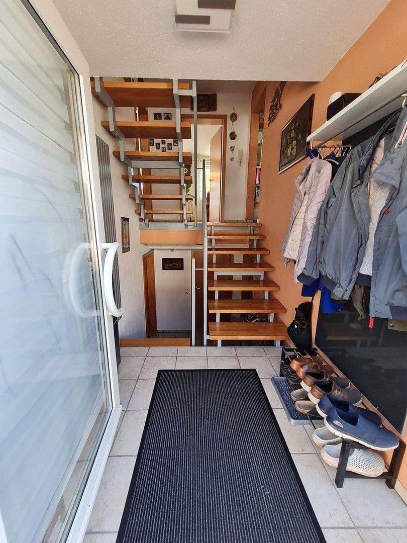 Prodej domu 130 m², pozemek 276 m², Tengen, Bádensko-Württembersko Prodej domu 130 m², pozemek 276 m², Tengen, Bádensko-Württembersko