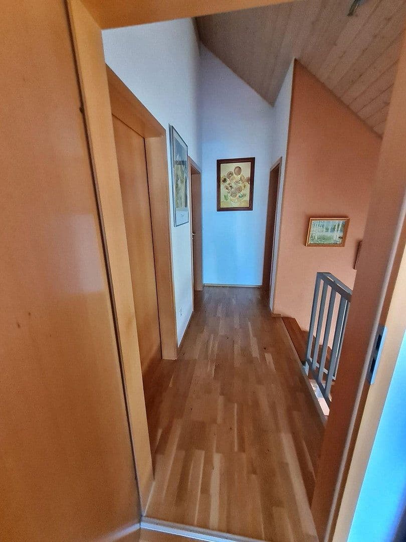 Prodej domu 130 m², pozemek 276 m², Tengen, Bádensko-Württembersko Prodej domu 130 m², pozemek 276 m², Tengen, Bádensko-Württembersko