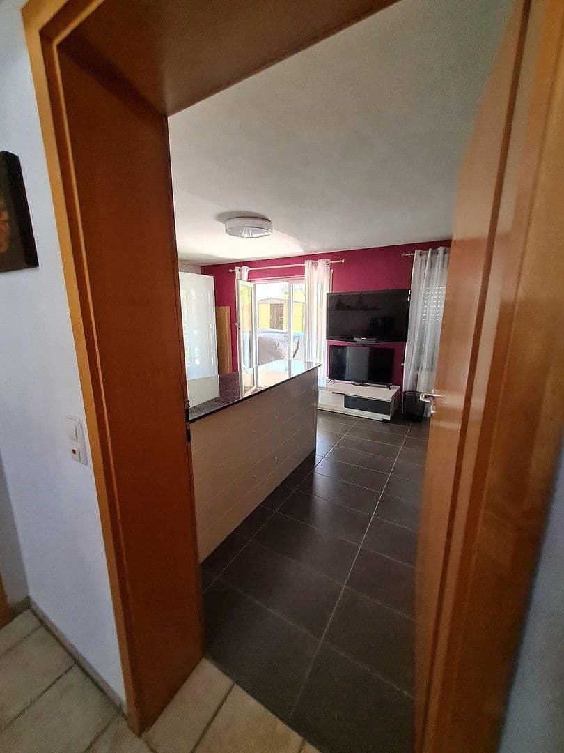 Prodej domu 130 m², pozemek 276 m², Tengen, Bádensko-Württembersko Prodej domu 130 m², pozemek 276 m², Tengen, Bádensko-Württembersko