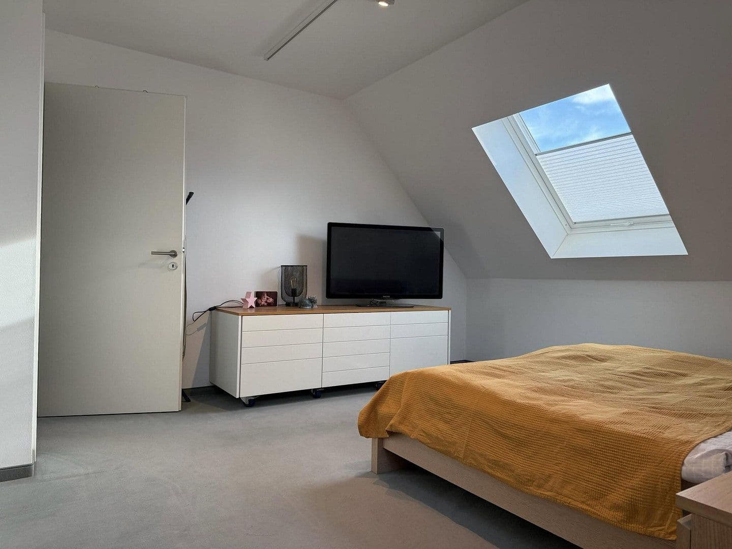 Pronájem domu 200 m², pozemek 500 m², Korschenbroich, Severní Porýní-Vestfálsko Pronájem domu 200 m², pozemek 500 m², Korschenbroich, Severní Porýní-Vestfálsko