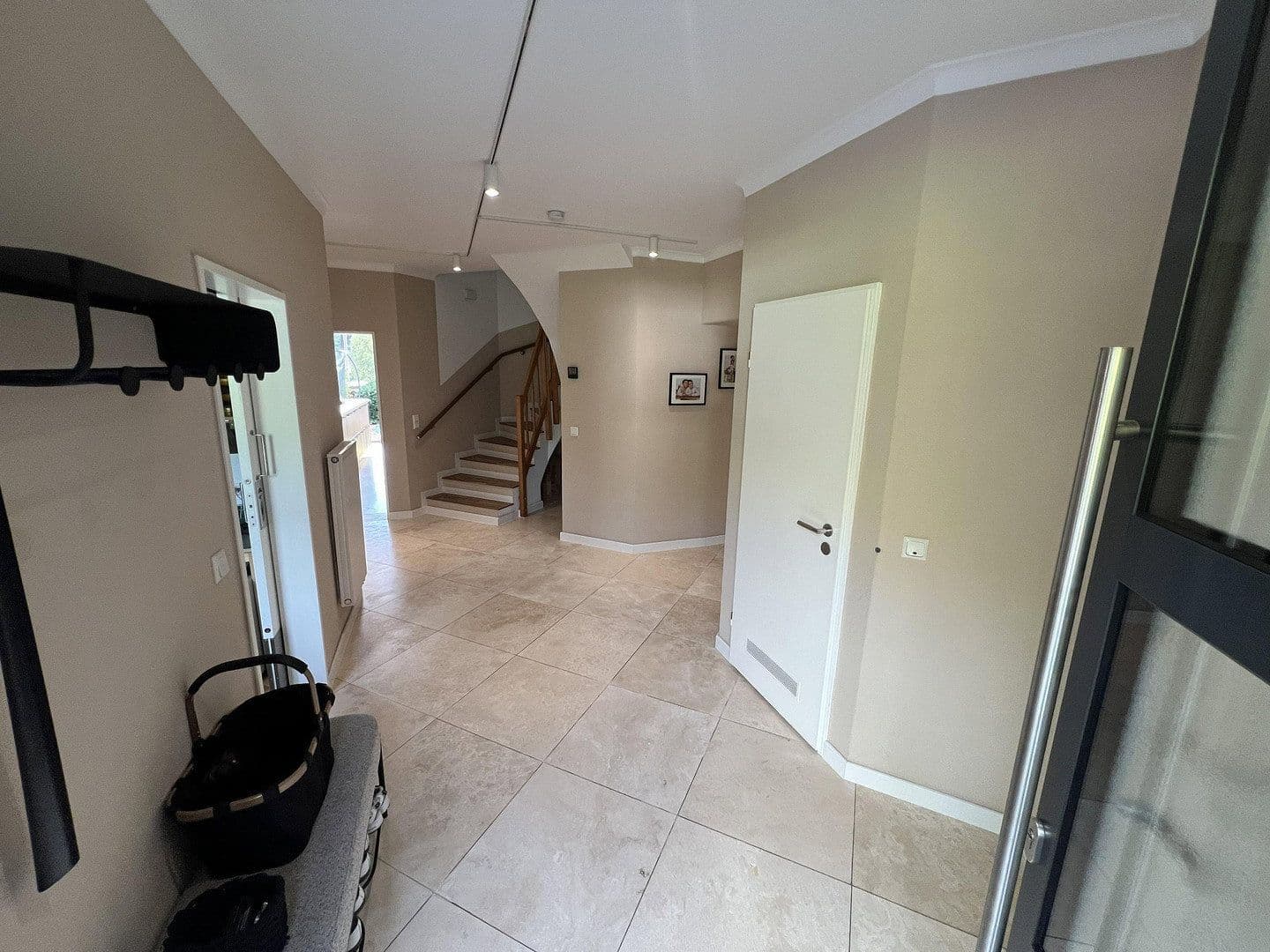 Prodej domu 301 m², pozemek 1.047 m², An der Silberkuhle 5, Reichshof, Severní Porýní-Vestfálsko Prodej domu 301 m², pozemek 1.047 m², An der Silberkuhle 5, Reichshof, Severní Porýní-Vestfálsko