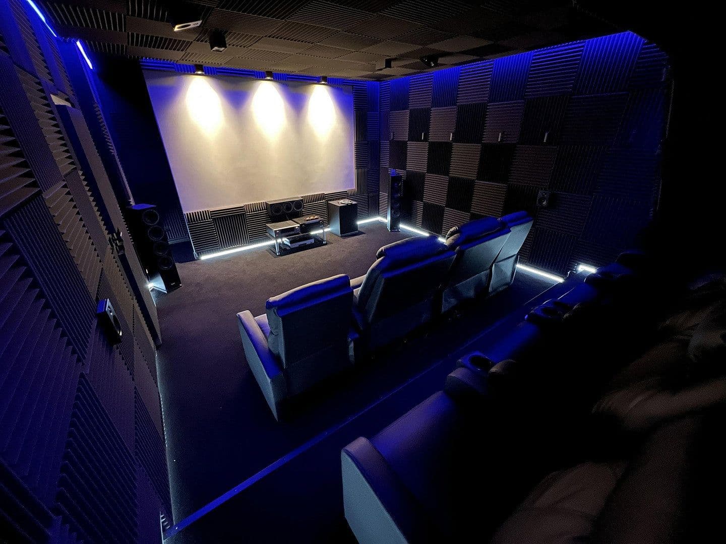 Prodej domu 301 m², pozemek 1.047 m², An der Silberkuhle 5, Reichshof, Severní Porýní-Vestfálsko Prodej domu 301 m², pozemek 1.047 m², An der Silberkuhle 5, Reichshof, Severní Porýní-Vestfálsko