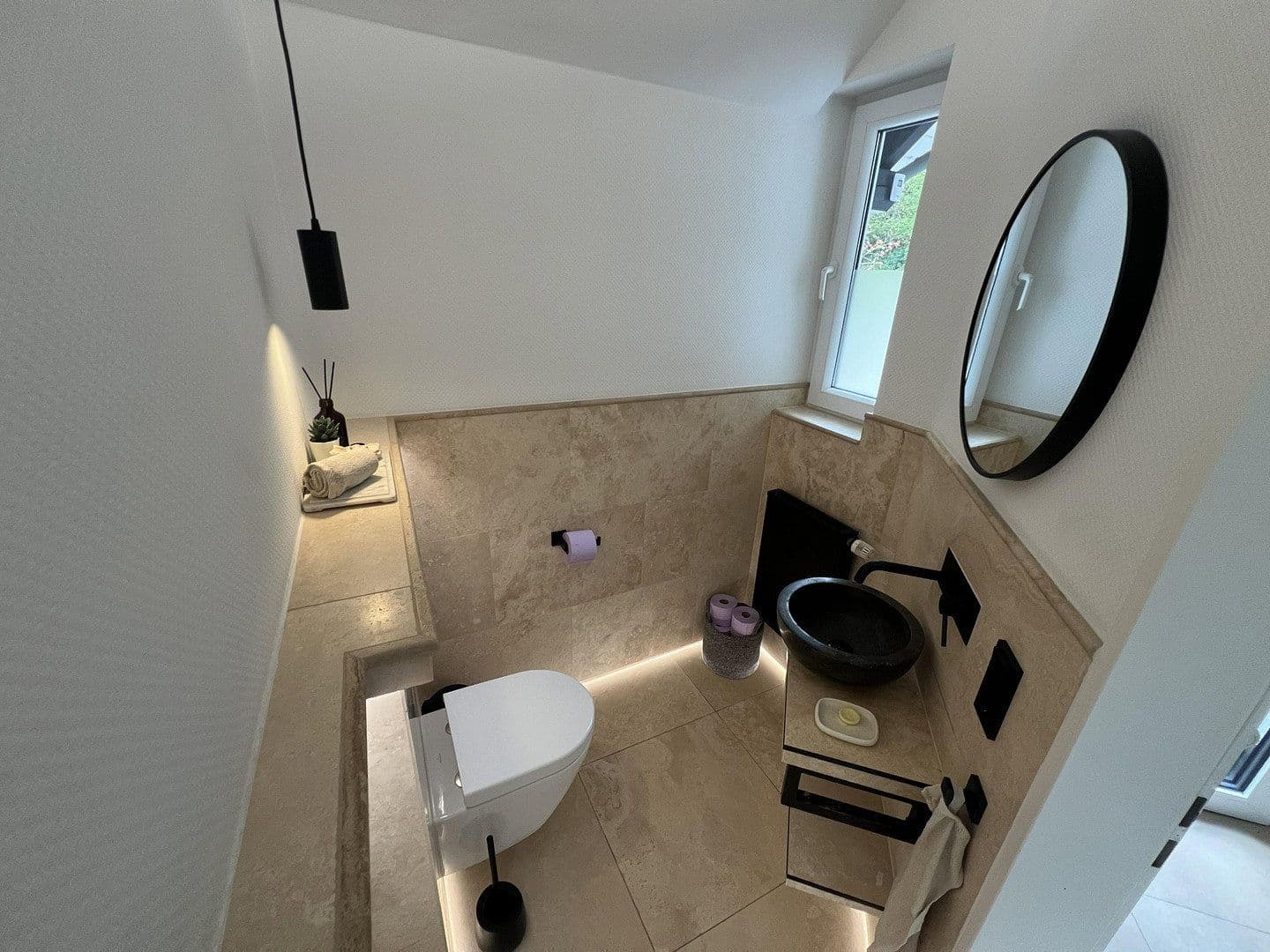 Prodej domu 301 m², pozemek 1.047 m², An der Silberkuhle 5, Reichshof, Severní Porýní-Vestfálsko Prodej domu 301 m², pozemek 1.047 m², An der Silberkuhle 5, Reichshof, Severní Porýní-Vestfálsko