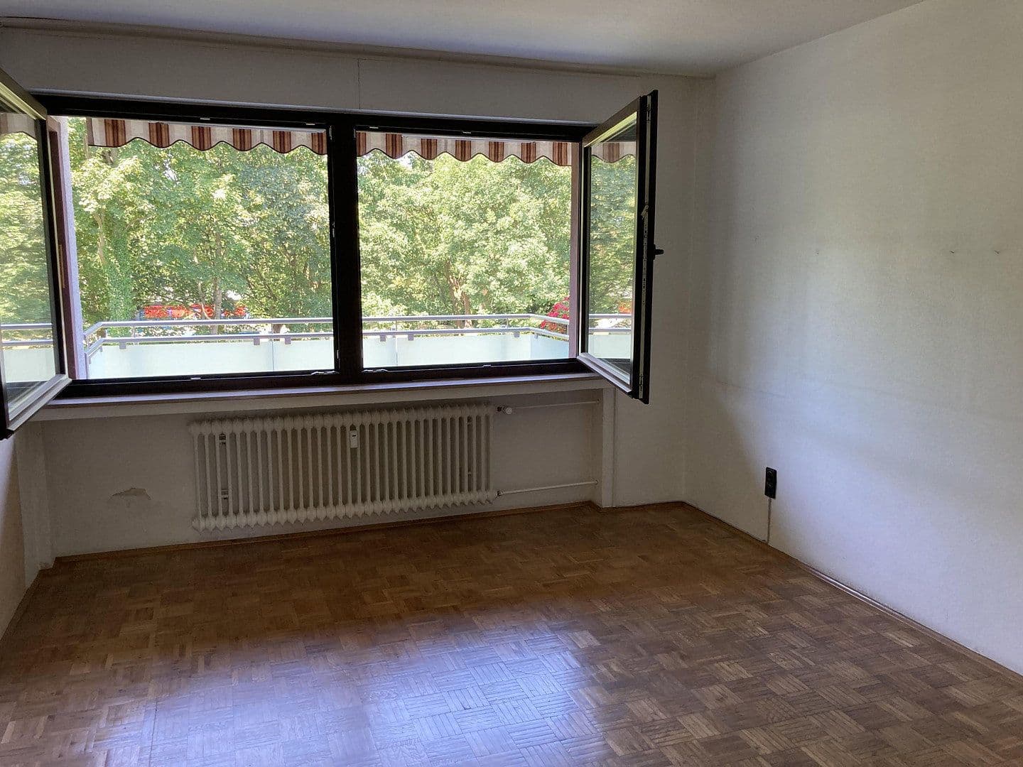 Prodej bytu 3+kk 85 m², Westricherstr.44, Dortmund, Lütgendortmund, Severní Porýní-Vestfálsko Prodej bytu 3+kk 85 m², Westricherstr.44, Dortmund, Lütgendortmund, Severní Porýní-Vestfálsko