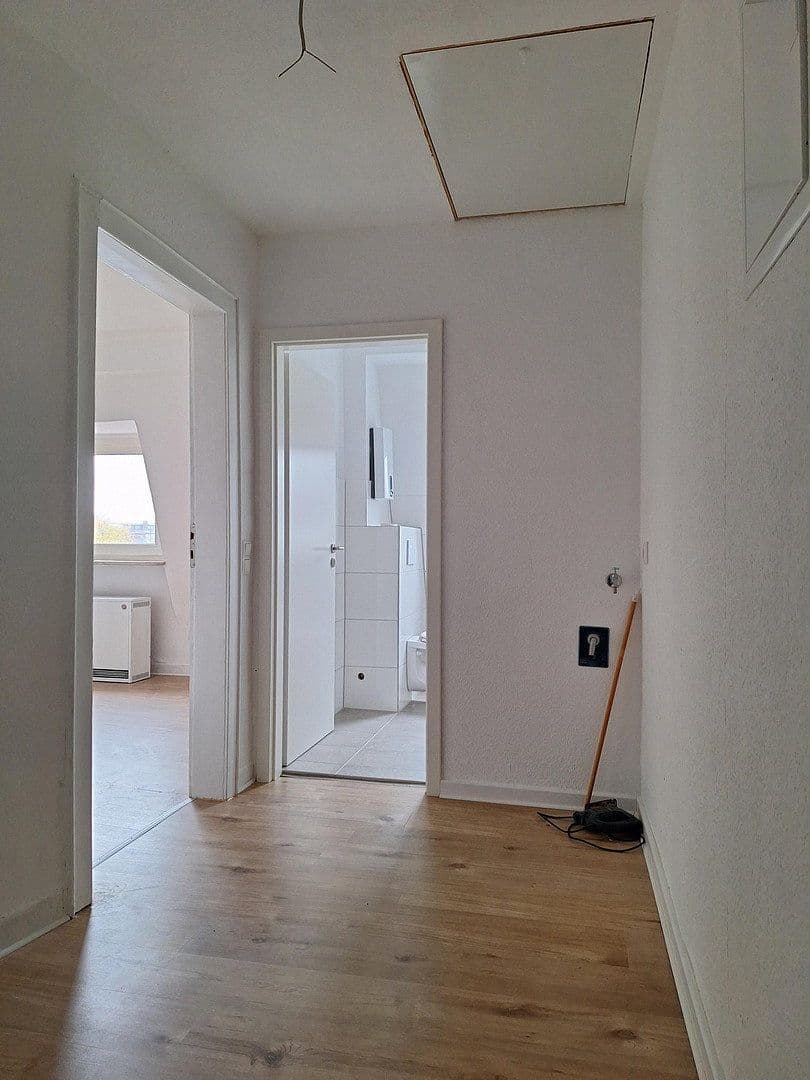 Pronájem bytu 1+kk 24 m², Agnesstr. 16, Essen, Severní Porýní-Vestfálsko Pronájem bytu 1+kk 24 m², Agnesstr. 16, Essen, Severní Porýní-Vestfálsko