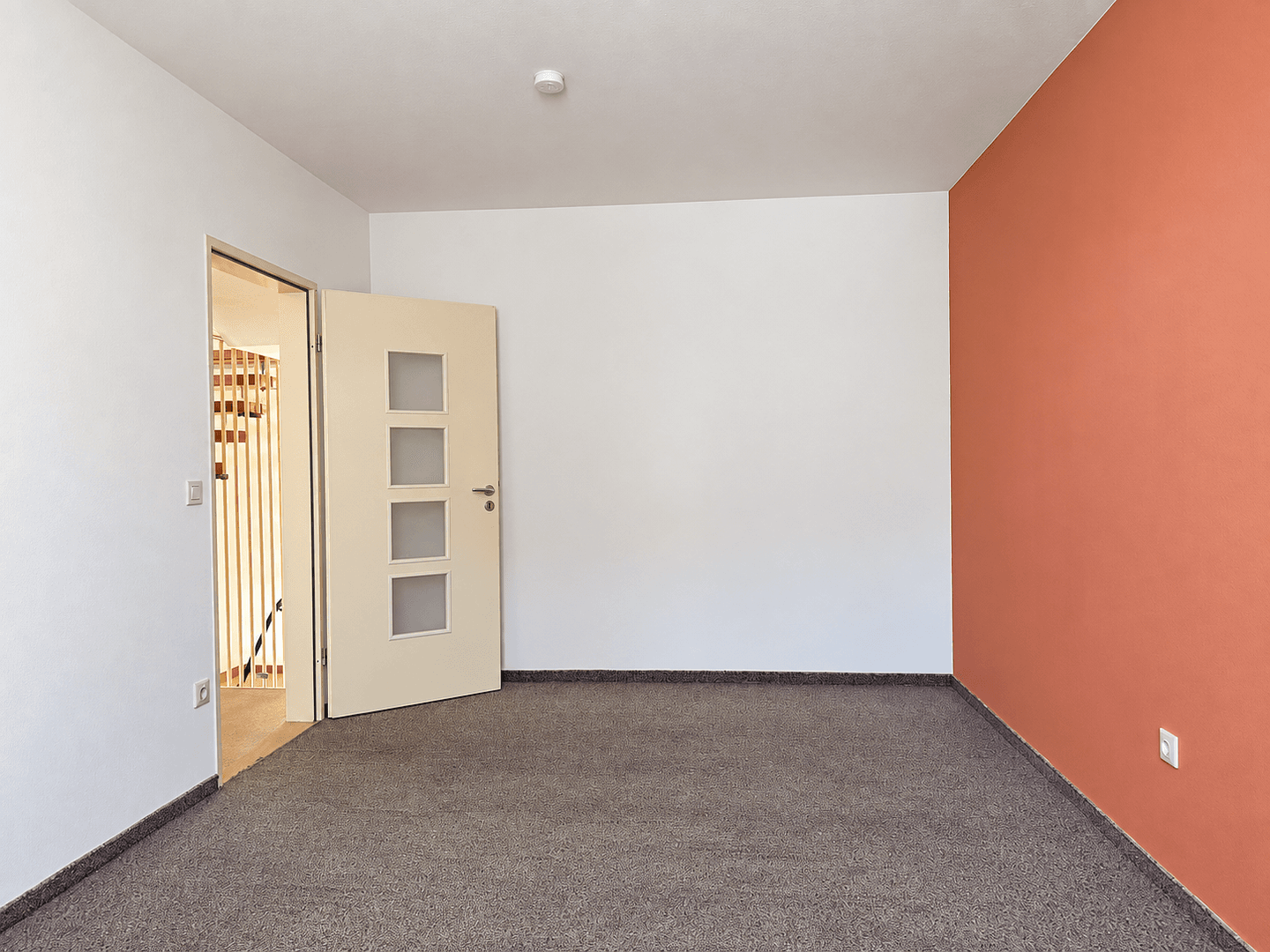 Prodej domu 160 m², pozemek 247 m², Dachauer Straße 72, Markt Indersdorf, Bavorsko Prodej domu 160 m², pozemek 247 m², Dachauer Straße 72, Markt Indersdorf, Bavorsko