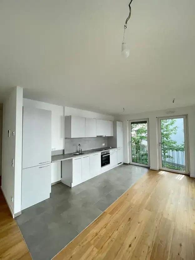 Pronájem bytu 2+1 55 m², Moselstraße, Frankfurt am Main, Hessen Pronájem bytu 2+1 55 m², Moselstraße, Frankfurt am Main, Hessen