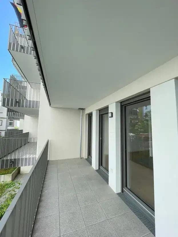 Pronájem bytu 2+1 55 m², Moselstraße, Frankfurt am Main, Hessen Pronájem bytu 2+1 55 m², Moselstraße, Frankfurt am Main, Hessen