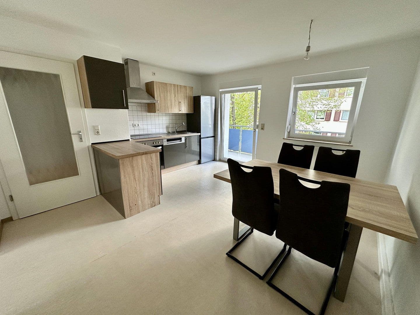Pronájem bytu 2+1 52 m², Weißenburgstraße 41a, Würzburg, Bavorsko Pronájem bytu 2+1 52 m², Weißenburgstraße 41a, Würzburg, Bavorsko