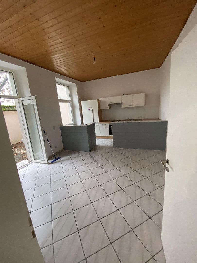 Pronájem bytu 1+kk 55 m², Friedrich-Ebert Str. 145, Wuppertal, Severní Porýní-Vestfálsko Pronájem bytu 1+kk 55 m², Friedrich-Ebert Str. 145, Wuppertal, Severní Porýní-Vestfálsko