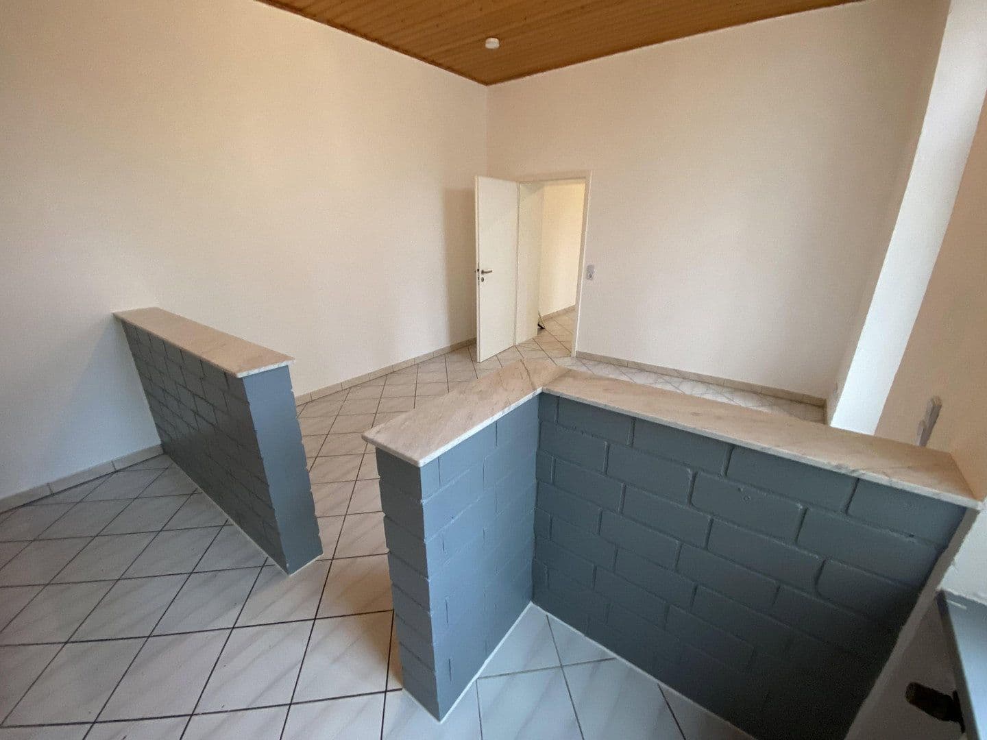 Pronájem bytu 1+kk 55 m², Friedrich-Ebert Str. 145, Wuppertal, Severní Porýní-Vestfálsko Pronájem bytu 1+kk 55 m², Friedrich-Ebert Str. 145, Wuppertal, Severní Porýní-Vestfálsko