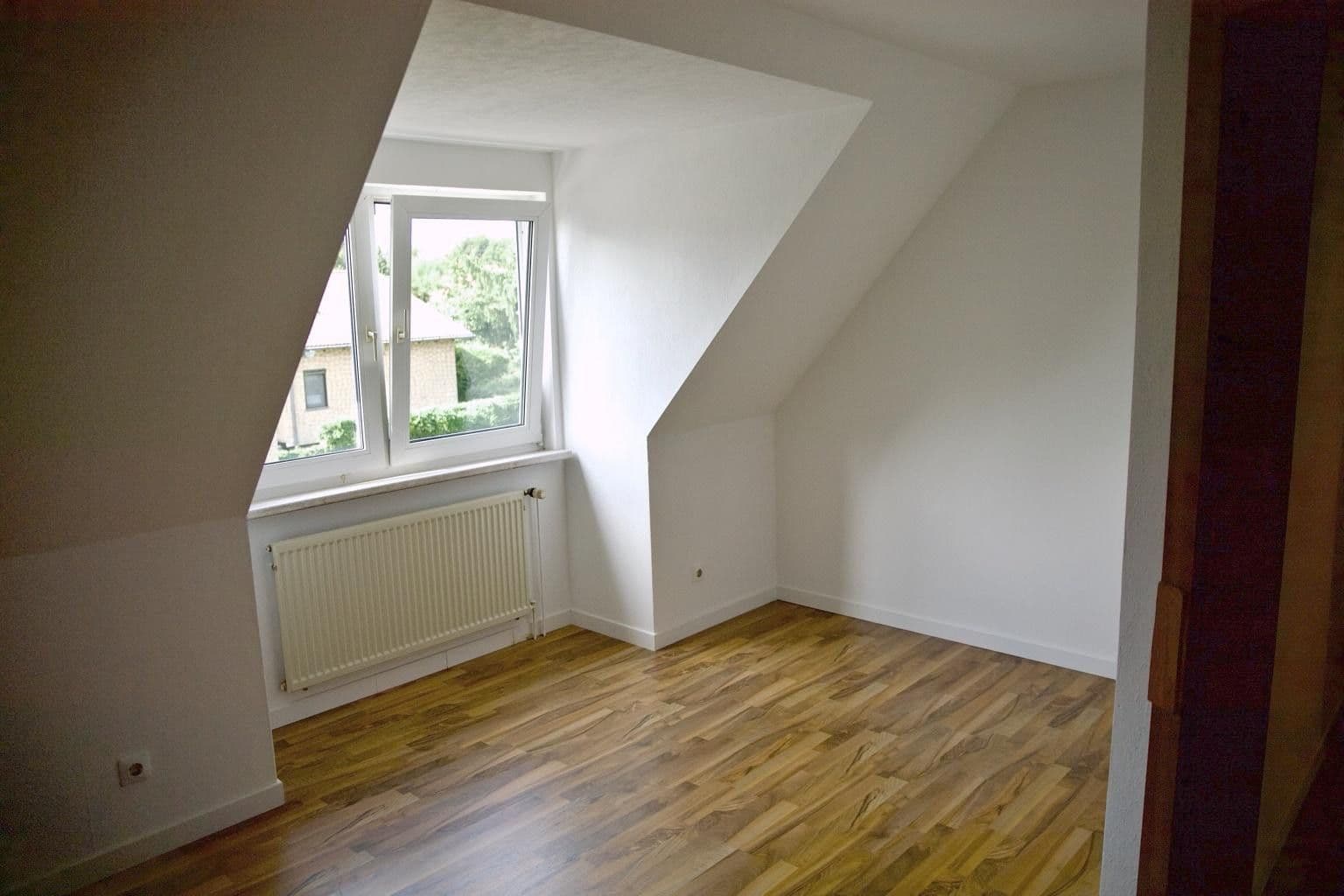 Prodej domu 105 m², pozemek 374 m², Berlin, Berlín Prodej domu 105 m², pozemek 374 m², Berlin, Berlín