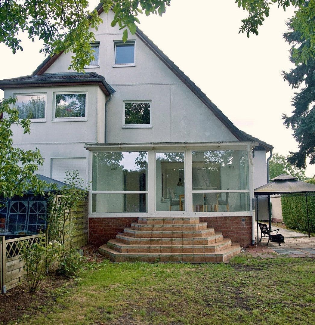 Prodej domu 105 m², pozemek 374 m², Berlin, Berlín Prodej domu 105 m², pozemek 374 m², Berlin, Berlín