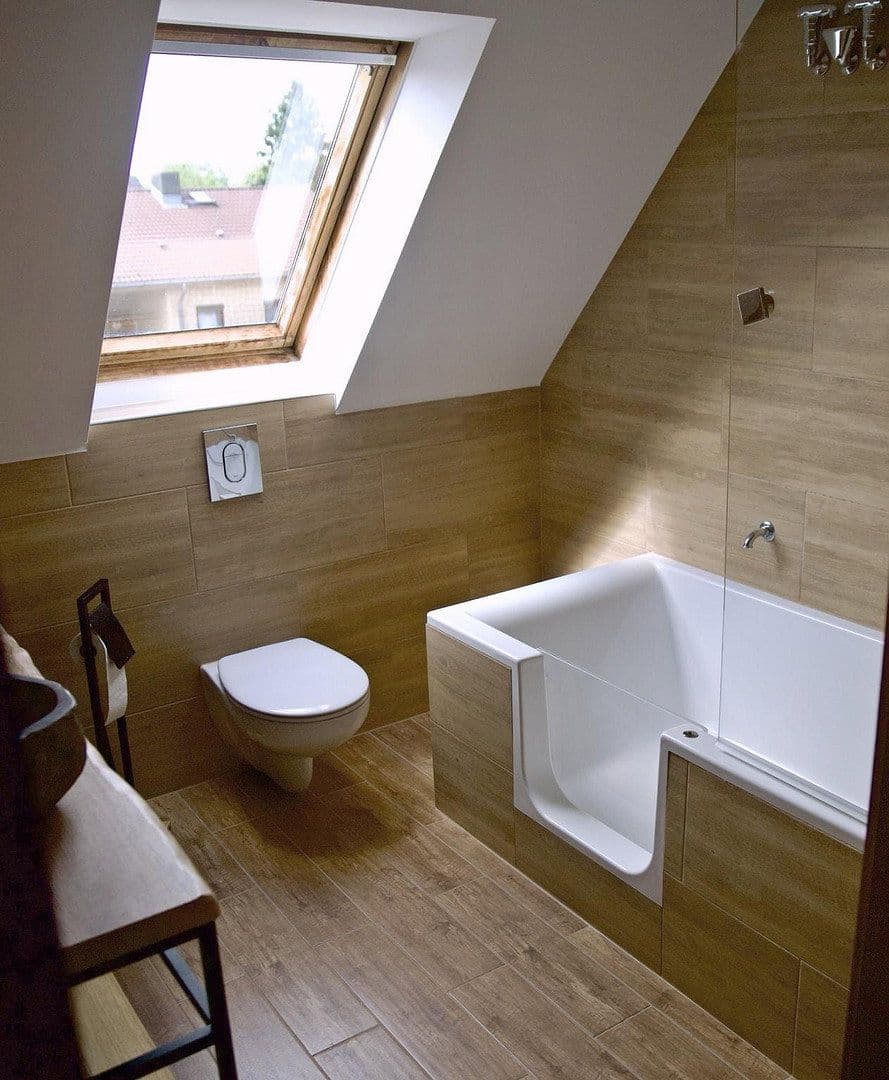 Prodej domu 105 m², pozemek 374 m², Berlin, Berlín Prodej domu 105 m², pozemek 374 m², Berlin, Berlín