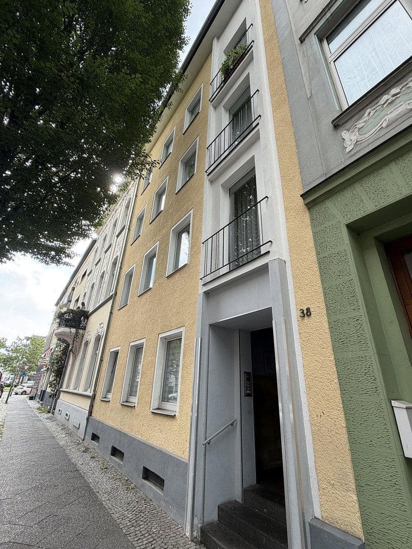 Pronájem bytu 2+1 45 m², Florastr. 38, Krefeld, Severní Porýní-Vestfálsko Pronájem bytu 2+1 45 m², Florastr. 38, Krefeld, Severní Porýní-Vestfálsko