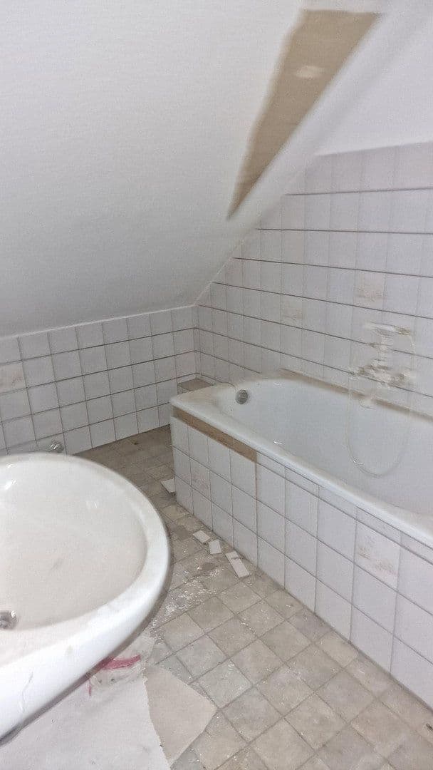 Prodej domu 1.320 m², pozemek 2.400 m², Fürstenberg, Dolní Sasko Prodej domu 1.320 m², pozemek 2.400 m², Fürstenberg, Dolní Sasko