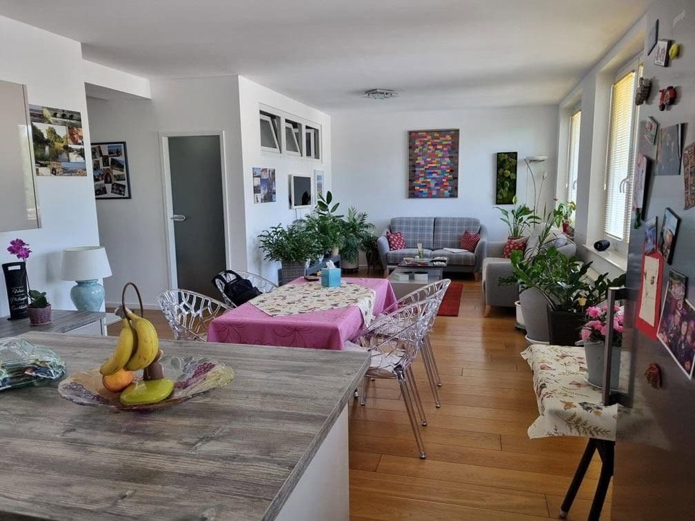 Pronájem bytu 2+kk 135 m², Meineckestr. 52, Düsseldorf, Severní Porýní-Vestfálsko Pronájem bytu 2+kk 135 m², Meineckestr. 52, Düsseldorf, Severní Porýní-Vestfálsko