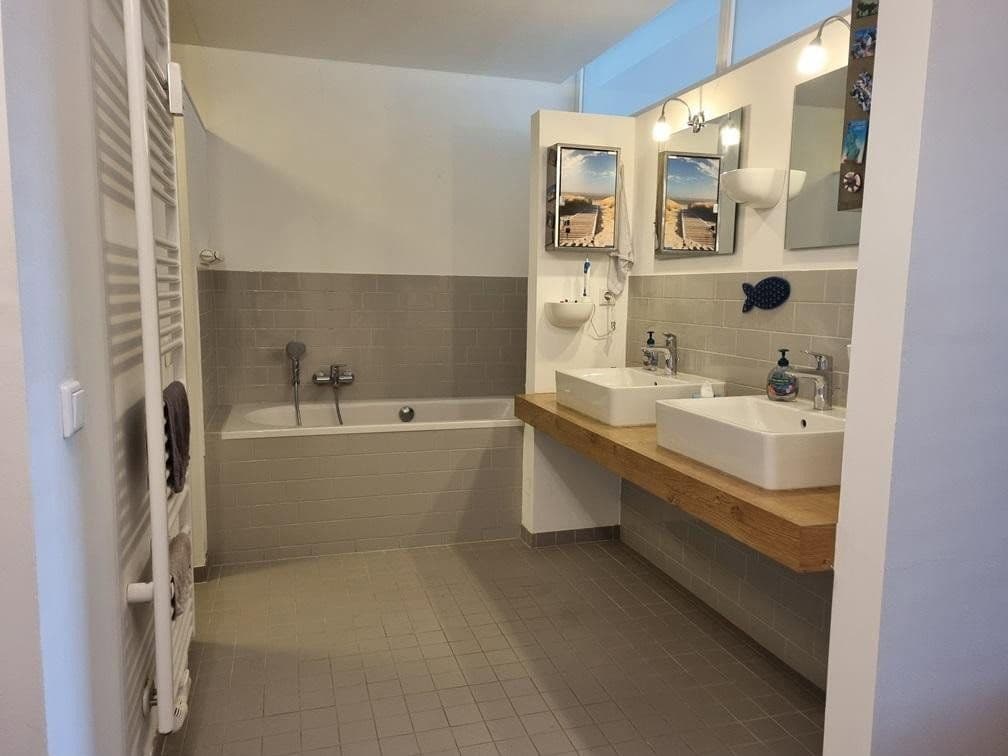 Pronájem bytu 2+kk 135 m², Meineckestr. 52, Düsseldorf, Severní Porýní-Vestfálsko Pronájem bytu 2+kk 135 m², Meineckestr. 52, Düsseldorf, Severní Porýní-Vestfálsko