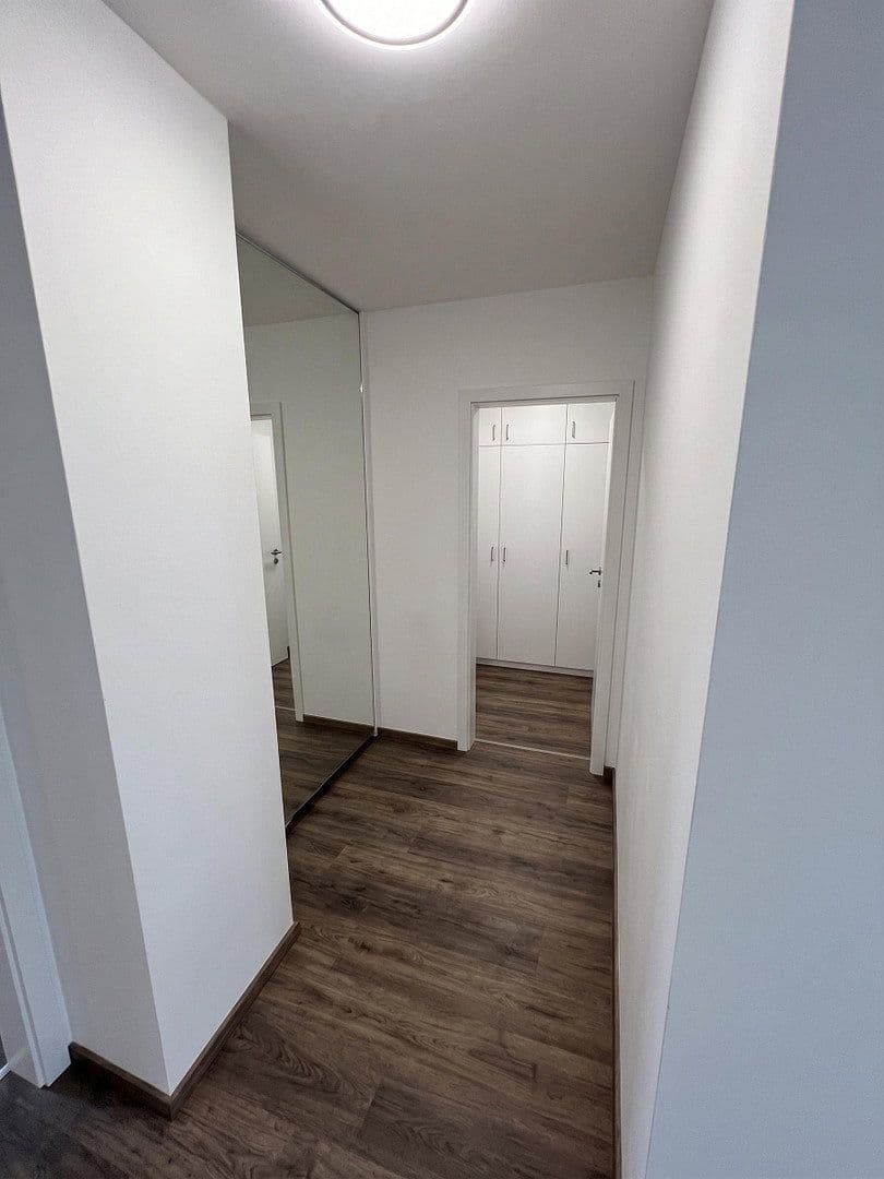 Pronájem bytu 3+1 93 m², Mergenthauer Weg 50, Friedberg, Bavorsko Pronájem bytu 3+1 93 m², Mergenthauer Weg 50, Friedberg, Bavorsko