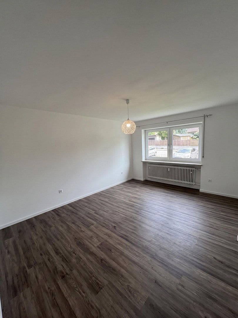 Pronájem bytu 3+1 93 m², Mergenthauer Weg 50, Friedberg, Bavorsko Pronájem bytu 3+1 93 m², Mergenthauer Weg 50, Friedberg, Bavorsko