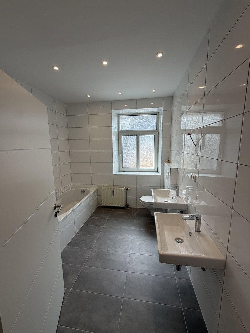 Pronájem bytu 3+1 81 m², Wirsungstraße 21, Augsburg, Bavorsko Pronájem bytu 3+1 81 m², Wirsungstraße 21, Augsburg, Bavorsko