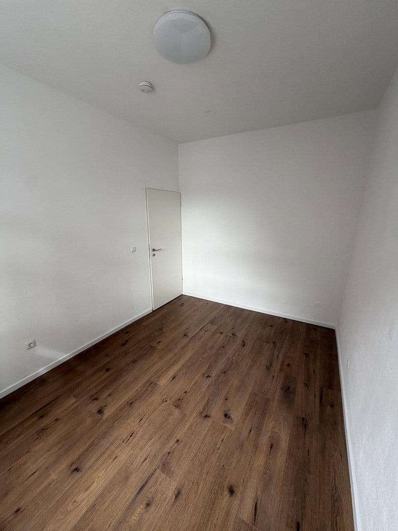 Pronájem bytu 3+1 81 m², Wirsungstraße 21, Augsburg, Bavorsko Pronájem bytu 3+1 81 m², Wirsungstraße 21, Augsburg, Bavorsko