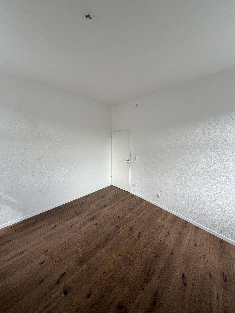 Pronájem bytu 3+1 81 m², Wirsungstraße 21, Augsburg, Bavorsko Pronájem bytu 3+1 81 m², Wirsungstraße 21, Augsburg, Bavorsko