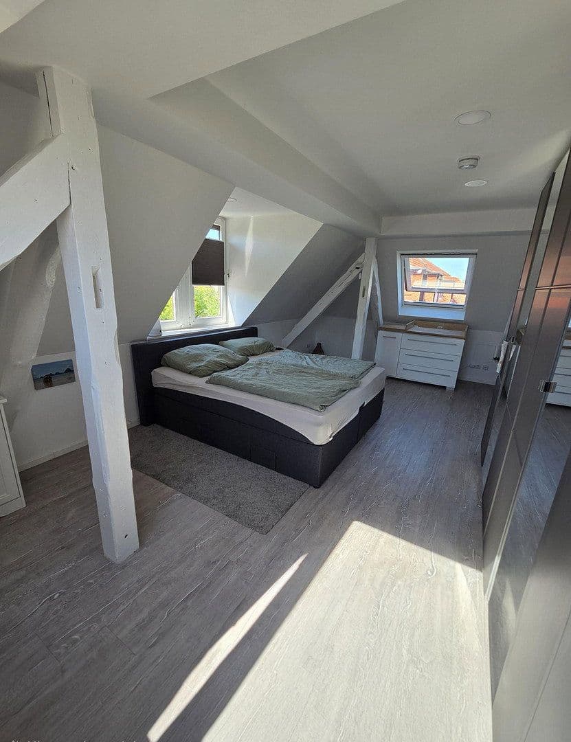 Prodej bytu 3+kk 100 m², Tangermünder Weg 18, Berlin, Berlín Prodej bytu 3+kk 100 m², Tangermünder Weg 18, Berlin, Berlín