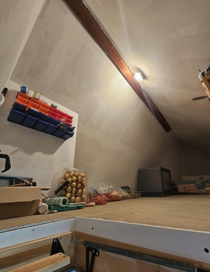 Prodej bytu 3+kk 100 m², Tangermünder Weg 18, Berlin, Berlín Prodej bytu 3+kk 100 m², Tangermünder Weg 18, Berlin, Berlín