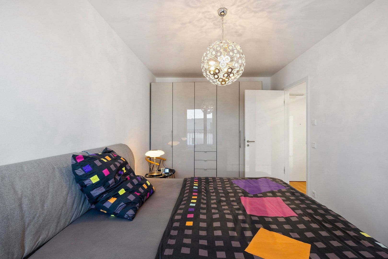 Prodej bytu 3+1 95 m², Schönefeld, Braniborsko Prodej bytu 3+1 95 m², Schönefeld, Braniborsko