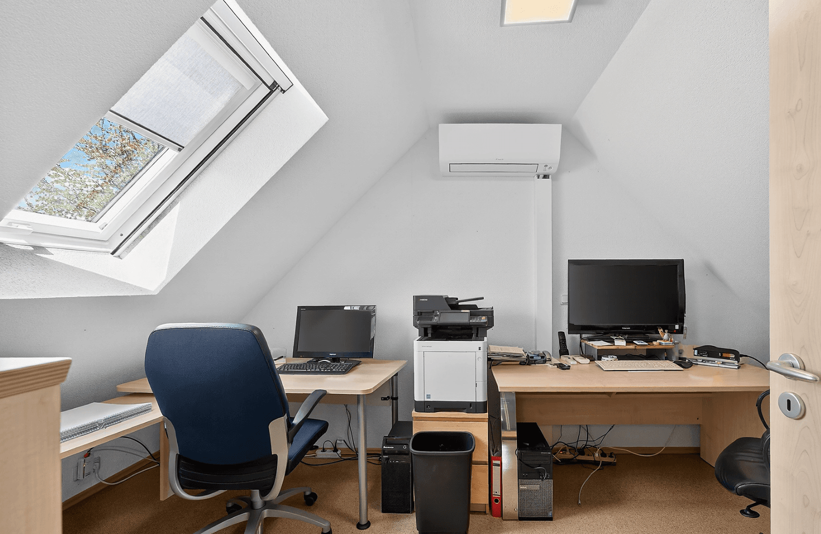 Prodej domu 225 m², pozemek 754 m², Bruckberg, Bavorsko Prodej domu 225 m², pozemek 754 m², Bruckberg, Bavorsko