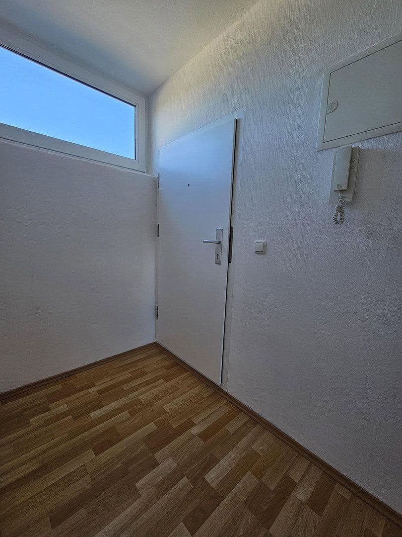Prodej bytu 3+1 79 m², Dechsendorfer Str. 2, Erlangen, Bavorsko Prodej bytu 3+1 79 m², Dechsendorfer Str. 2, Erlangen, Bavorsko