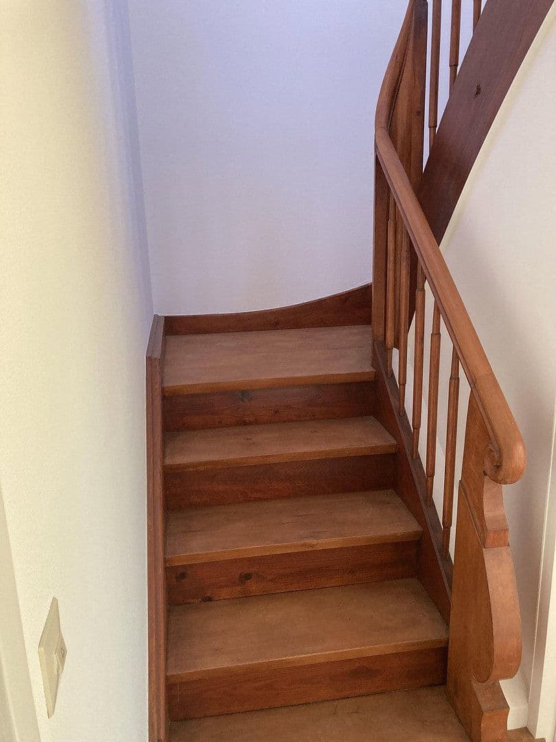 Prodej domu 136 m², pozemek 615 m², Baden Baden, Bádensko-Württembersko Prodej domu 136 m², pozemek 615 m², Baden Baden, Bádensko-Württembersko