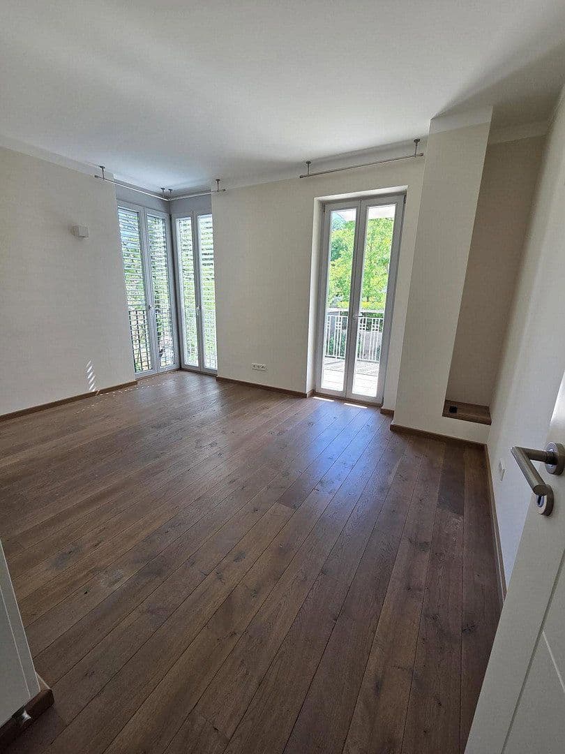 Prodej domu 505 m², pozemek 799 m², Bensheim, Hessen Prodej domu 505 m², pozemek 799 m², Bensheim, Hessen