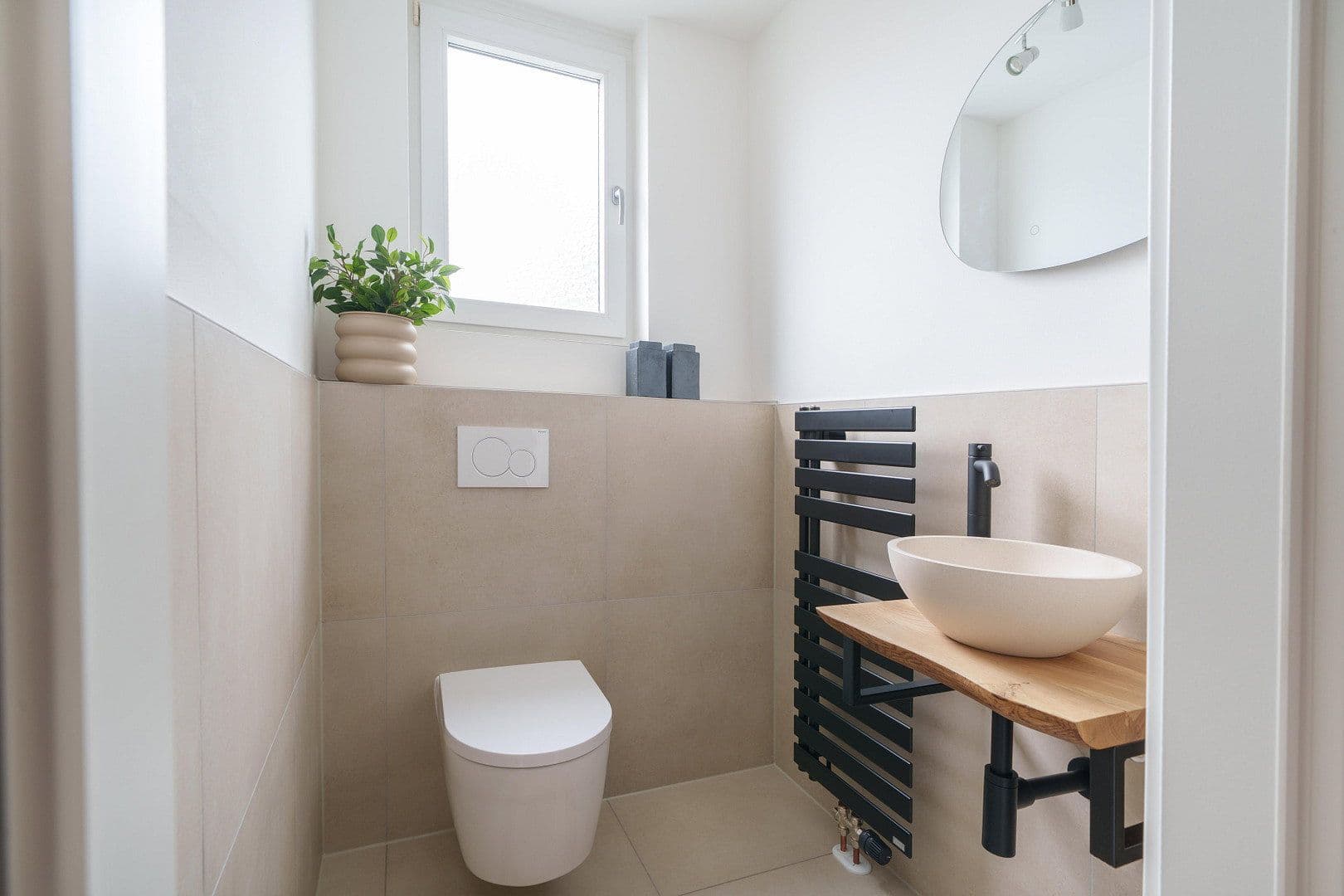 Prodej bytu 3+kk 85 m², Dr.-Külz-Straße 15, Radebeul, Sasko Prodej bytu 3+kk 85 m², Dr.-Külz-Straße 15, Radebeul, Sasko