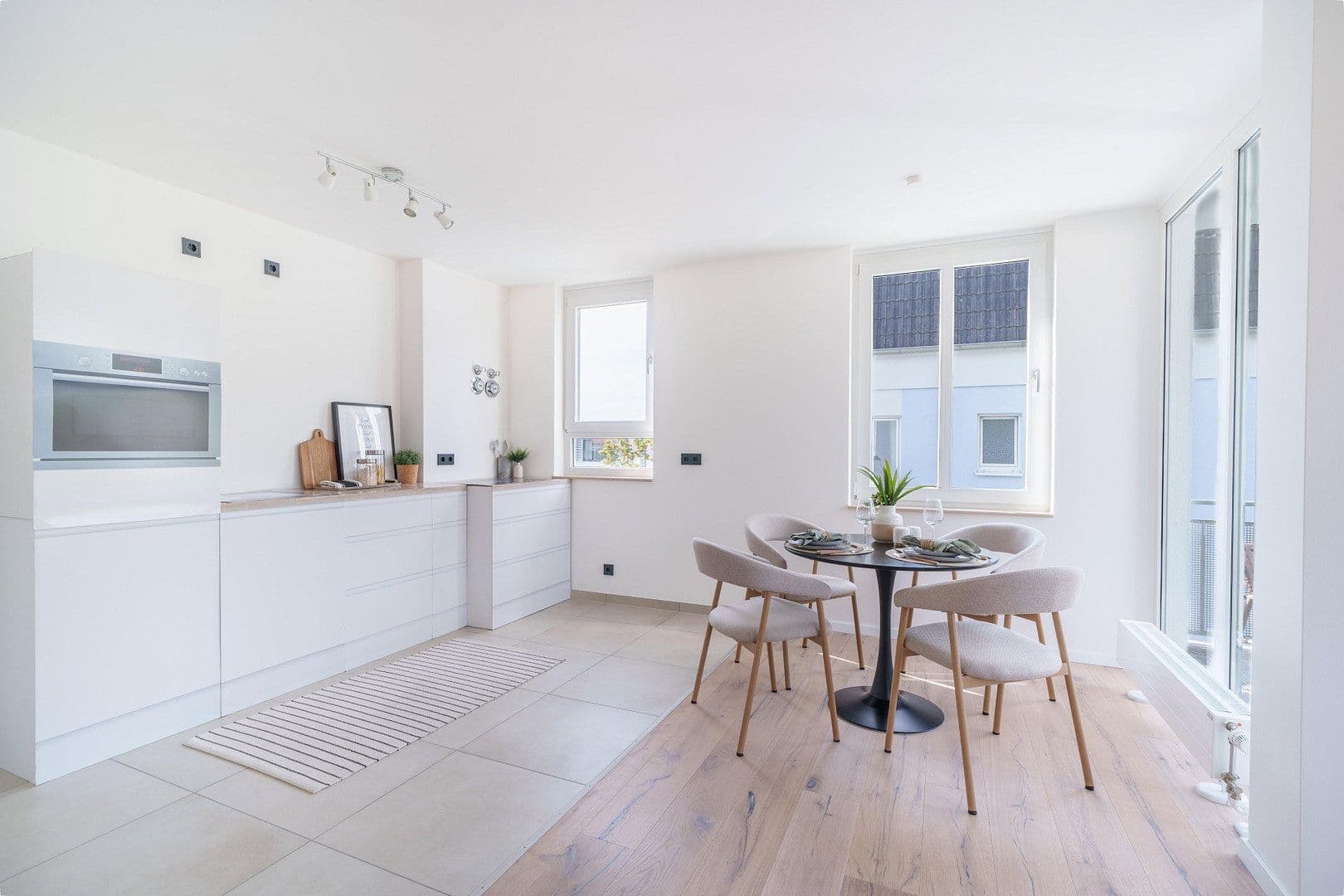 Prodej bytu 3+kk 85 m², Dr.-Külz-Straße 15, Radebeul, Sasko Prodej bytu 3+kk 85 m², Dr.-Külz-Straße 15, Radebeul, Sasko