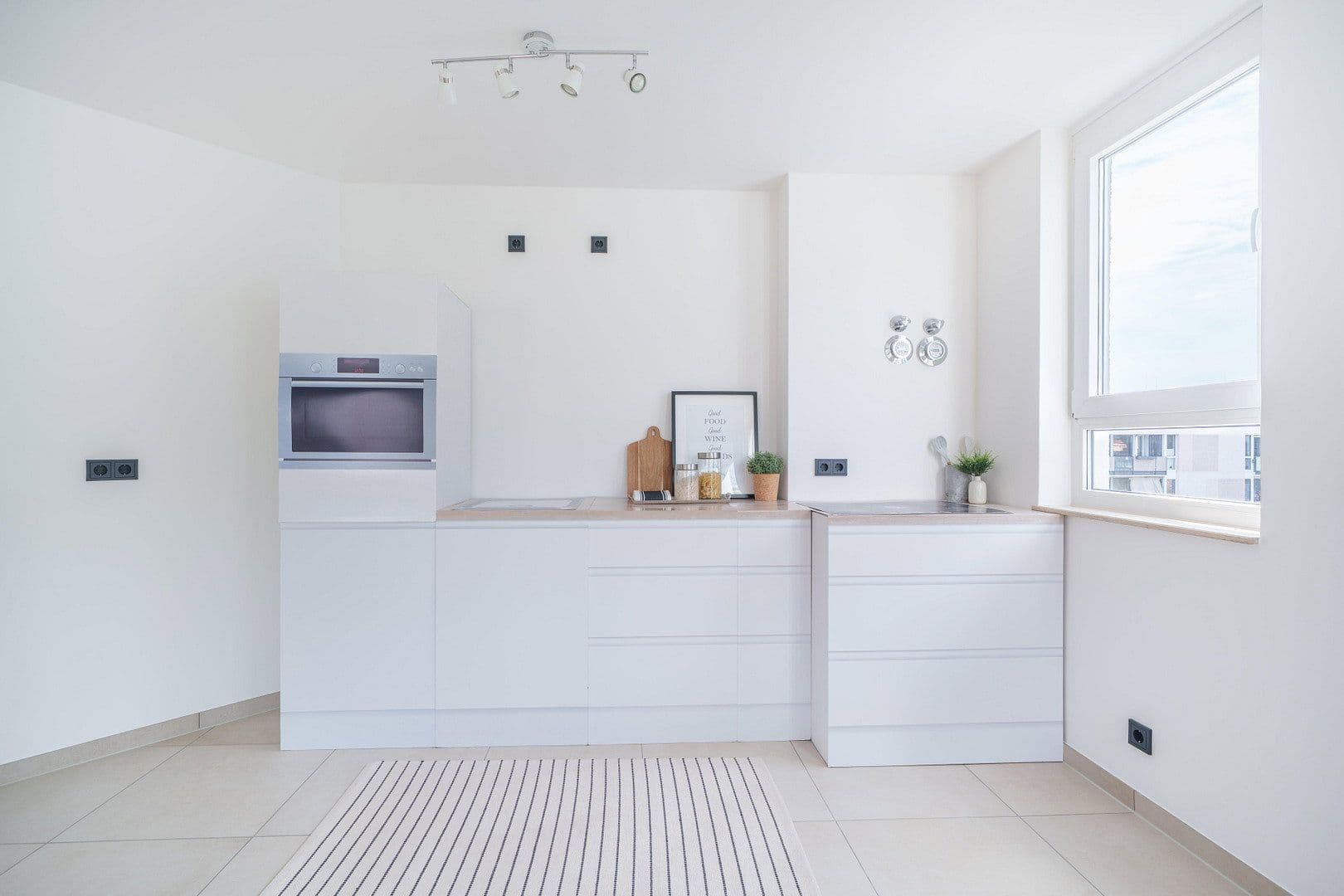 Prodej bytu 3+kk 85 m², Dr.-Külz-Straße 15, Radebeul, Sasko Prodej bytu 3+kk 85 m², Dr.-Külz-Straße 15, Radebeul, Sasko