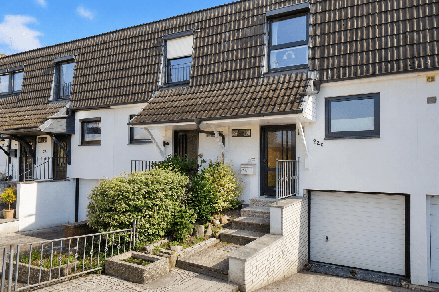 Prodej domu 105 m², pozemek 247 m², Delmenhorst, Dolní Sasko Prodej domu 105 m², pozemek 247 m², Delmenhorst, Dolní Sasko