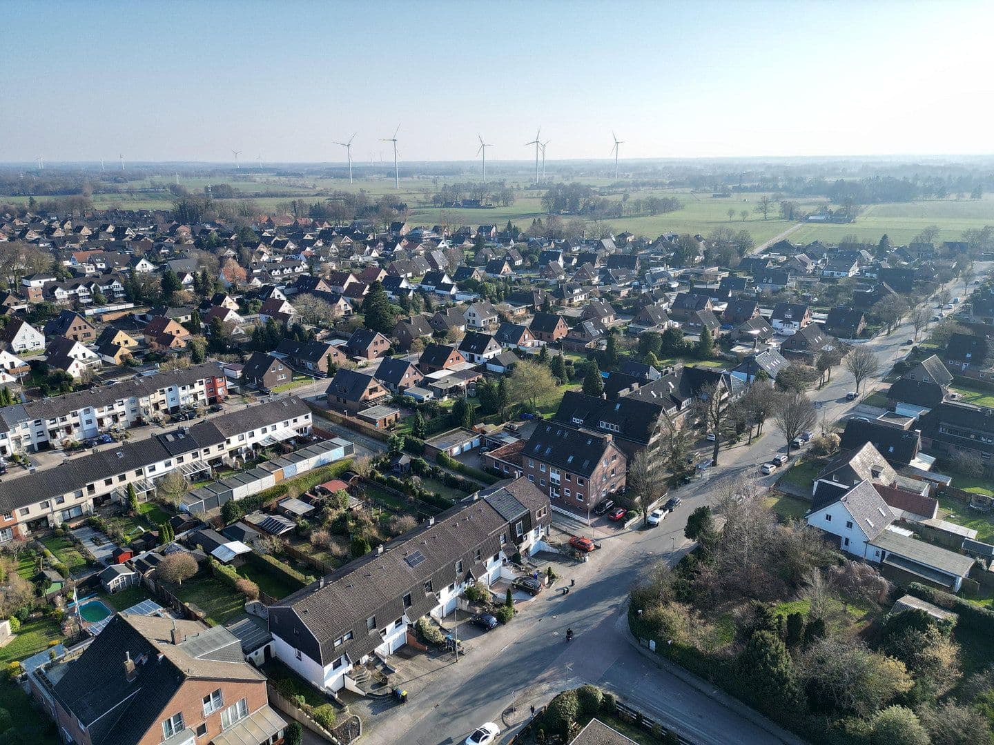 Prodej domu 105 m², pozemek 247 m², Delmenhorst, Dolní Sasko Prodej domu 105 m², pozemek 247 m², Delmenhorst, Dolní Sasko