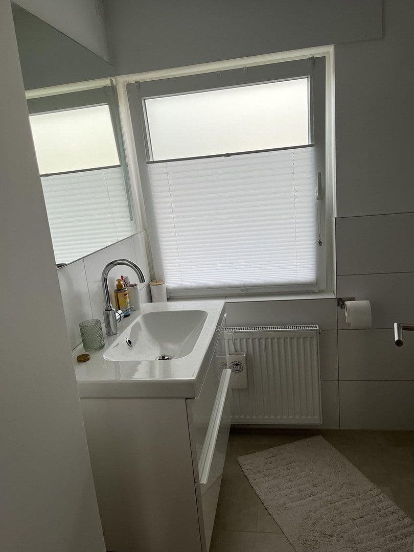 Prodej domu 100 m², pozemek 500 m², Oberursel (Taunus), Hessen Prodej domu 100 m², pozemek 500 m², Oberursel (Taunus), Hessen