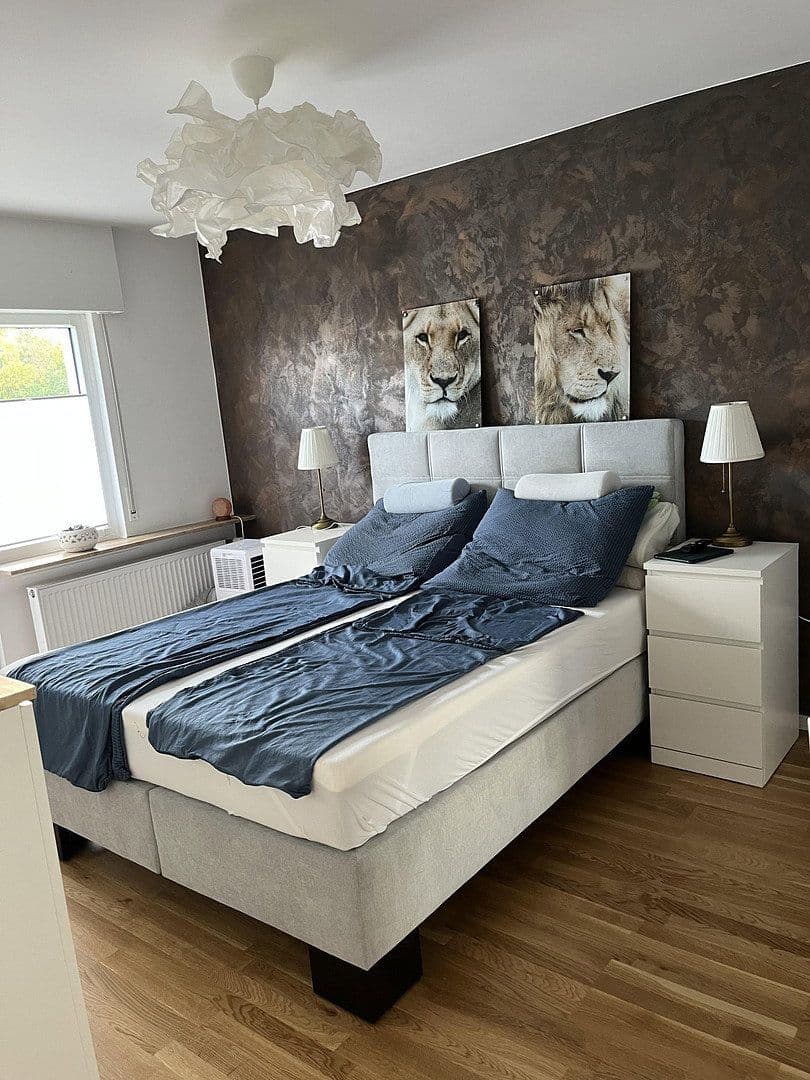 Prodej domu 100 m², pozemek 500 m², Oberursel (Taunus), Hessen Prodej domu 100 m², pozemek 500 m², Oberursel (Taunus), Hessen