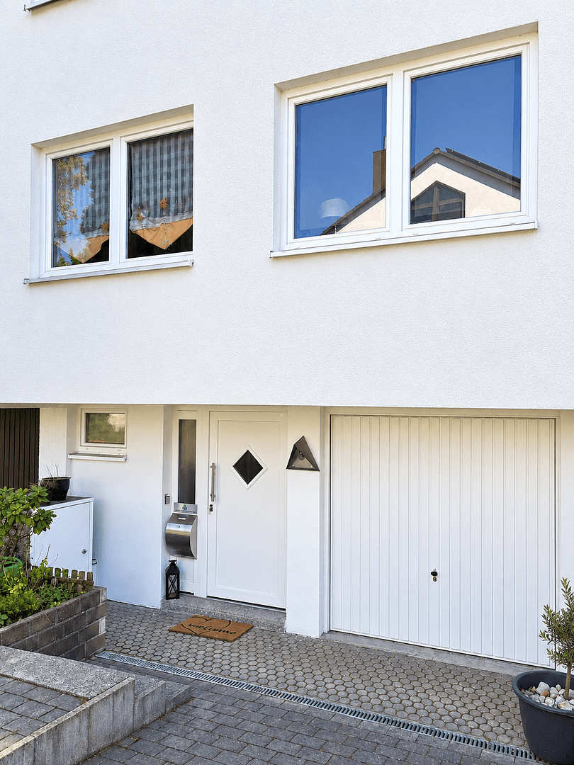 Prodej domu 140 m², pozemek 159 m², Oberschleissheim, Bavorsko Prodej domu 140 m², pozemek 159 m², Oberschleissheim, Bavorsko
