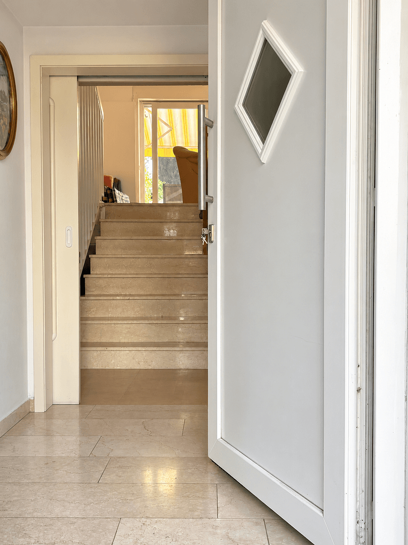 Prodej domu 140 m², pozemek 159 m², Oberschleissheim, Bavorsko Prodej domu 140 m², pozemek 159 m², Oberschleissheim, Bavorsko