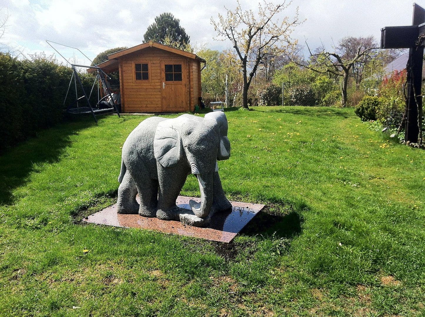 Pronájem bytu 6+1 290 m², Aichwald, Bádensko-Württembersko Pronájem bytu 6+1 290 m², Aichwald, Bádensko-Württembersko
