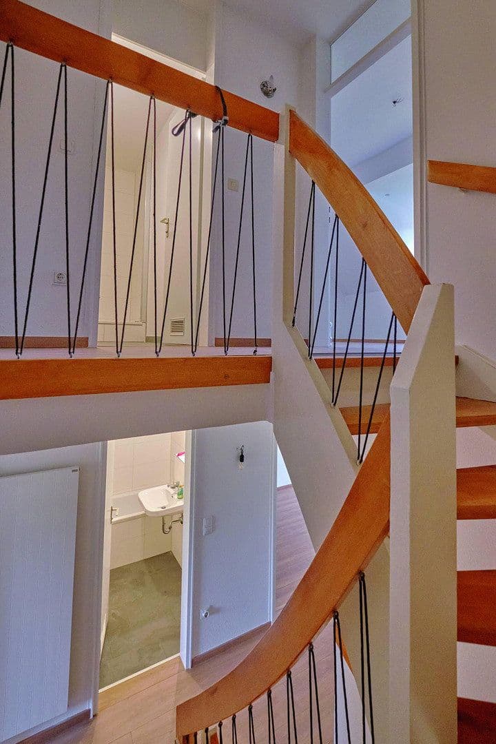 Pronájem domu 125 m², pozemek 149 m², München, Bavorsko Pronájem domu 125 m², pozemek 149 m², München, Bavorsko