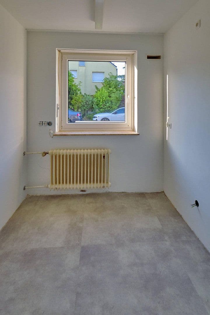 Pronájem domu 125 m², pozemek 149 m², München, Bavorsko Pronájem domu 125 m², pozemek 149 m², München, Bavorsko