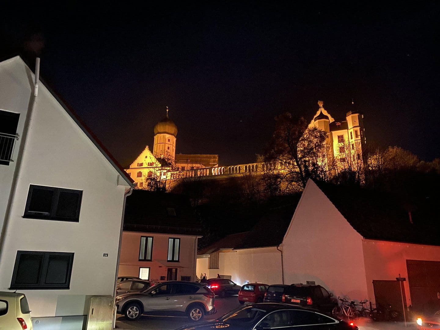 Pronájem bytu 2+kk 87 m², Illertissen, Bavorsko Pronájem bytu 2+kk 87 m², Illertissen, Bavorsko