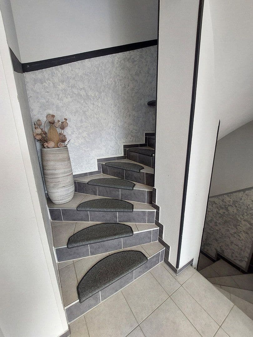 Prodej domu 143 m², pozemek 314 m², Offermannsstr 9, Baesweiler, Severní Porýní-Vestfálsko Prodej domu 143 m², pozemek 314 m², Offermannsstr 9, Baesweiler, Severní Porýní-Vestfálsko