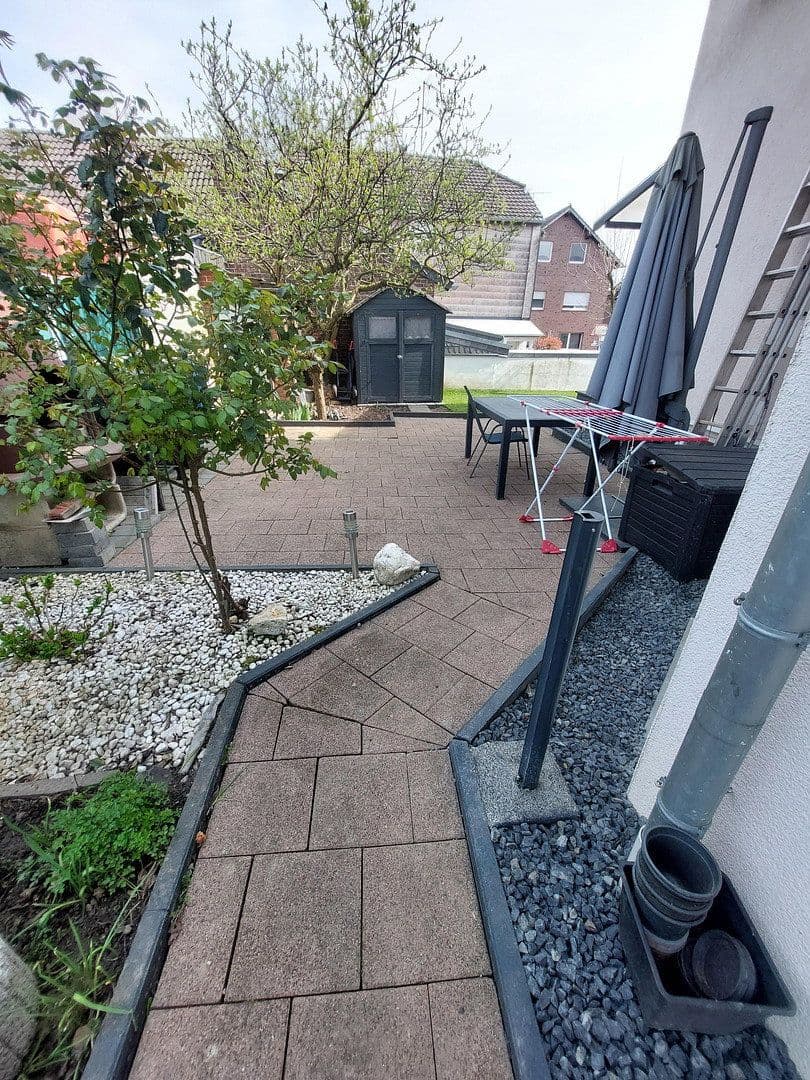 Prodej domu 143 m², pozemek 314 m², Offermannsstr 9, Baesweiler, Severní Porýní-Vestfálsko Prodej domu 143 m², pozemek 314 m², Offermannsstr 9, Baesweiler, Severní Porýní-Vestfálsko